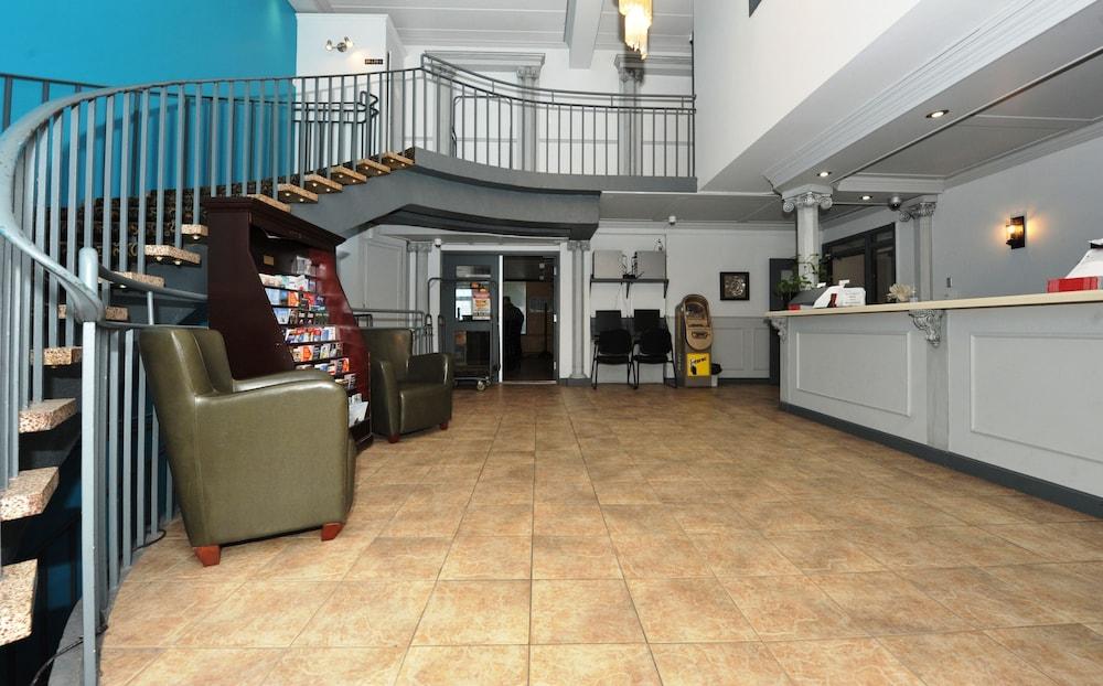 Hotel Le Voyageur Quebeque Exterior foto